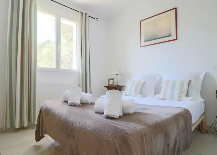 Peaceful With Infinity Pool, 10' From The Center Of Villa Antibes