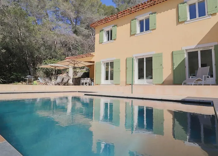 Villa Peaceful With Infinity Pool, 10' From The Center Of